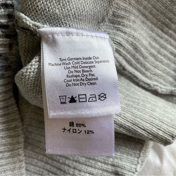 EDDIE BAUER Snowflake Cardigan Sweater M - Picture 8 of 8